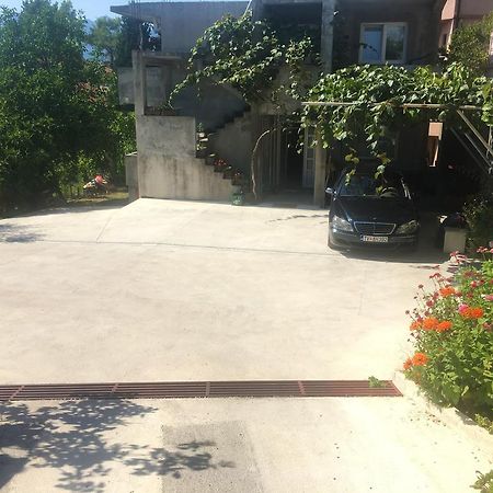 Milmaris Apartments Tivat Kültér fotó