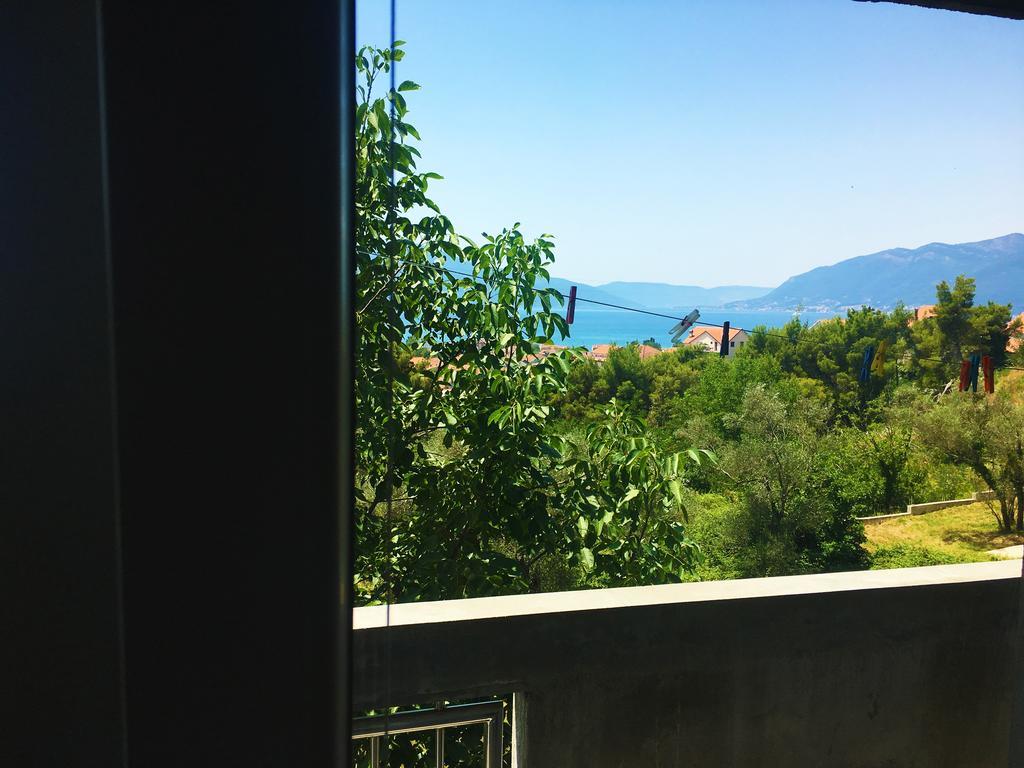 Milmaris Apartments Tivat Kültér fotó