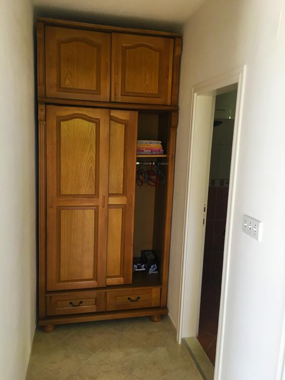 Milmaris Apartments Tivat Kültér fotó